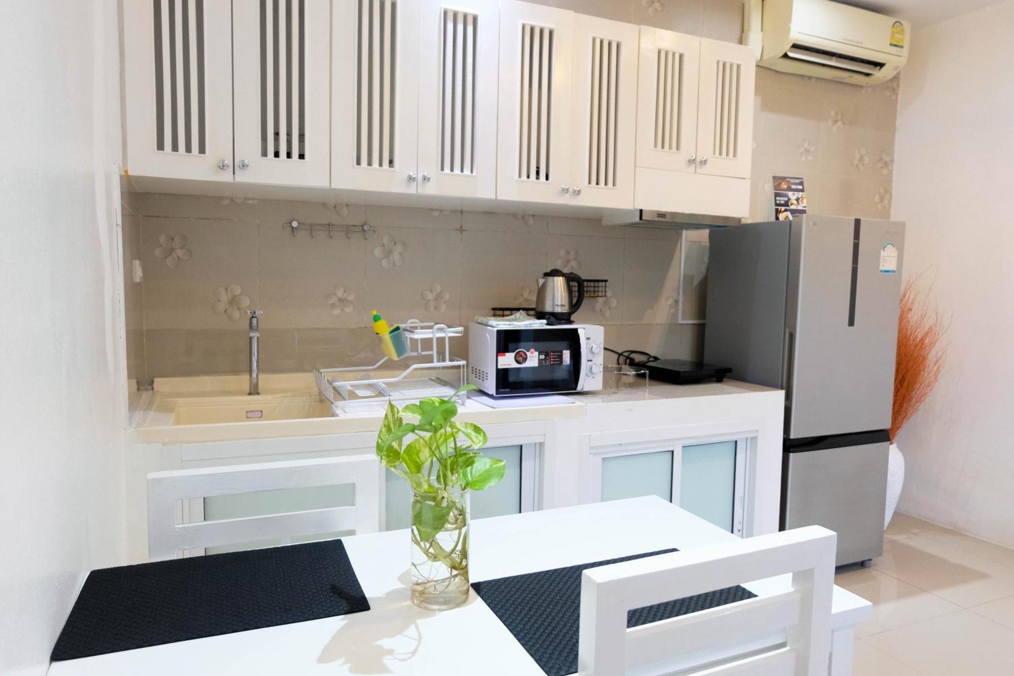 Baan Poon Garden Hotel Chaweng  Bagian luar foto