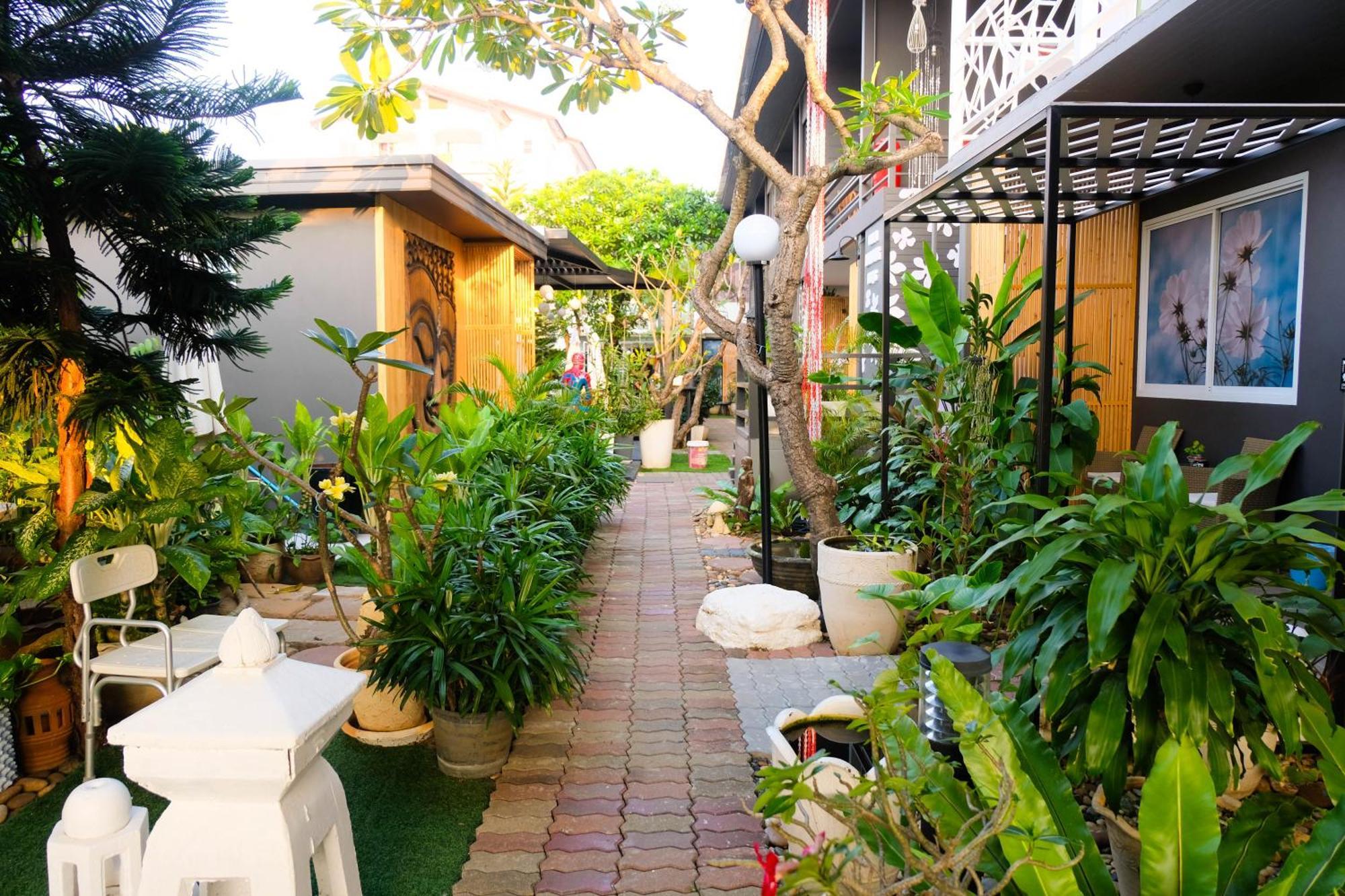 Baan Poon Garden Hotel Chaweng  Bagian luar foto
